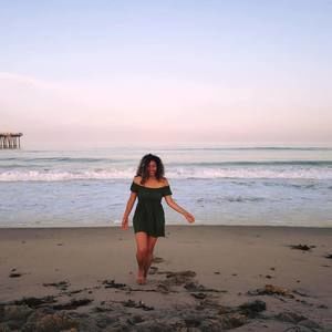 Meet your Posher, Hellan